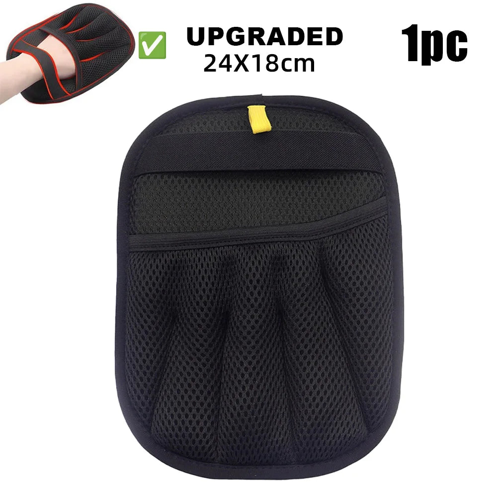 Silicone grooming glove